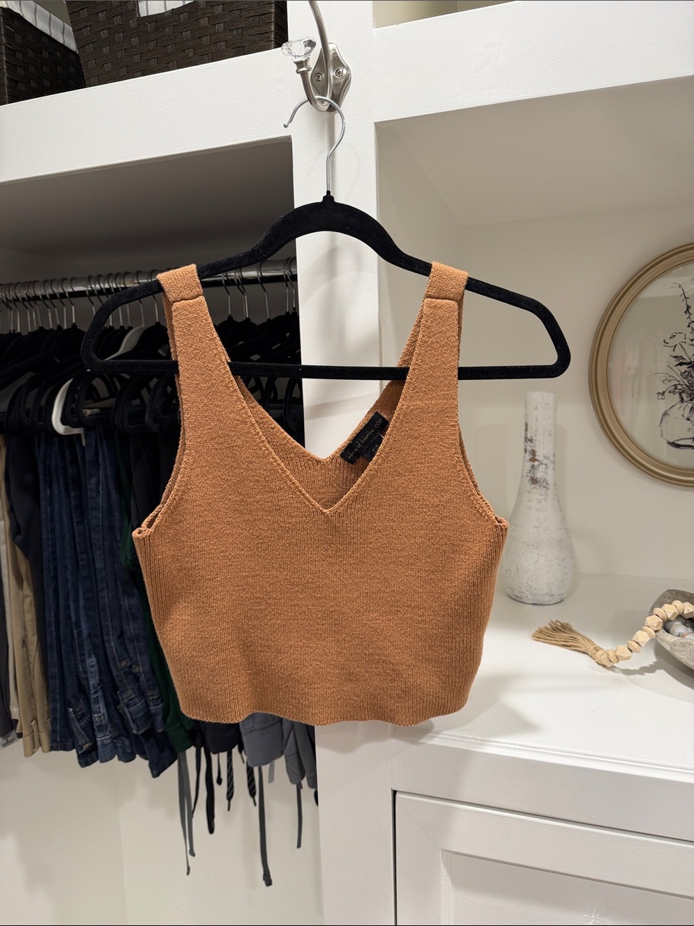 House of Harlow 1960 brown Knit V-Neck Cropped sweater Tank size medium